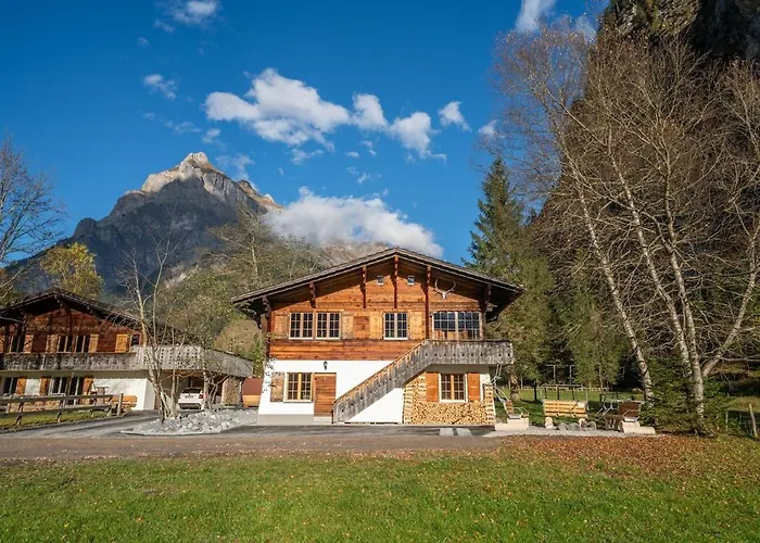 Monjeri, Modern Und Einzigartig Hébergement de vacances Kandersteg